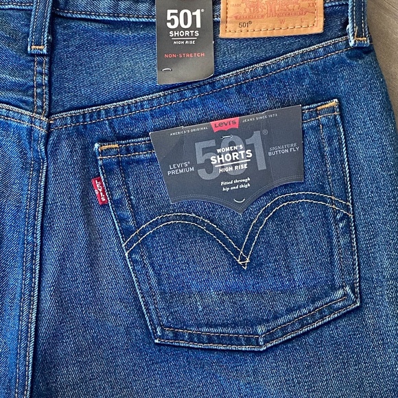 NWT Levi's Premium 501 Button Fly High Rise Cut Off Shorts - Picture 4 of 6